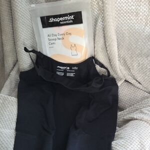 Shapermint NIB 2X Essentials Black Cami Top